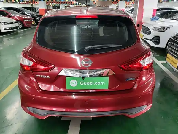 Nissan Tiida 2016