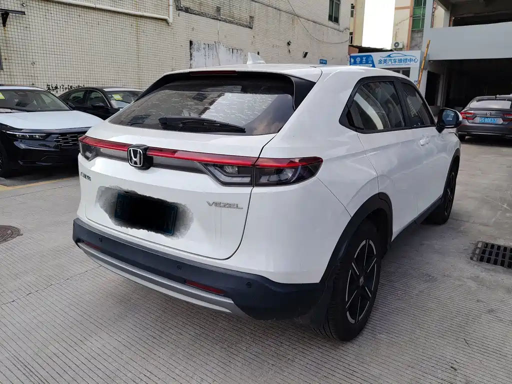 Honda Vezel 2023 — фото 7