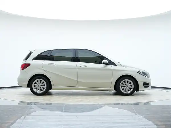 Mercedes-Benz B-Class 2016