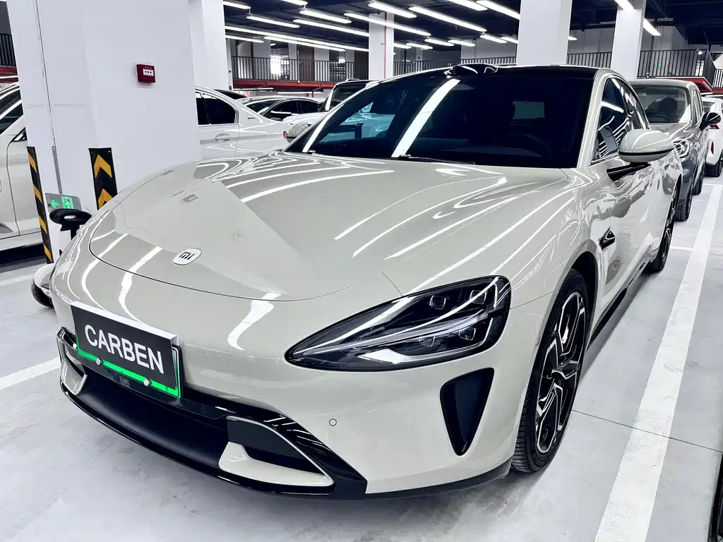Xiaomi SU7 2024