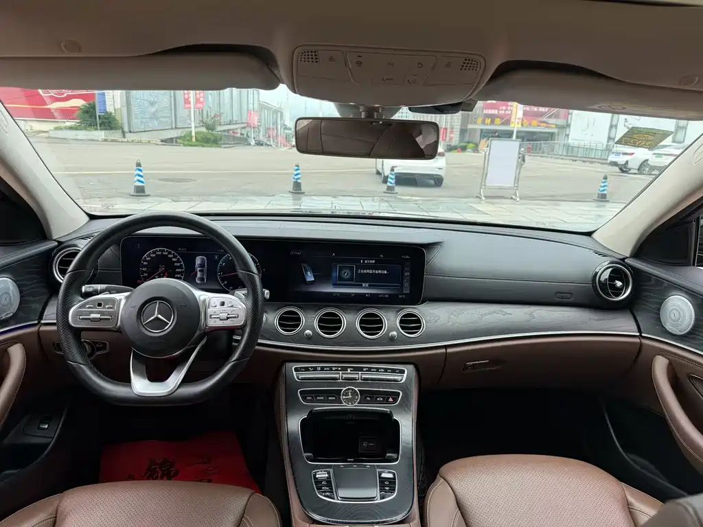 Mercedes-Benz E-Class 2019