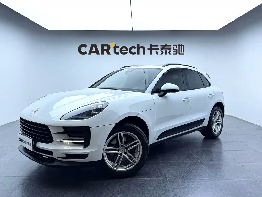 Porsche Macan 2020 — фото 1