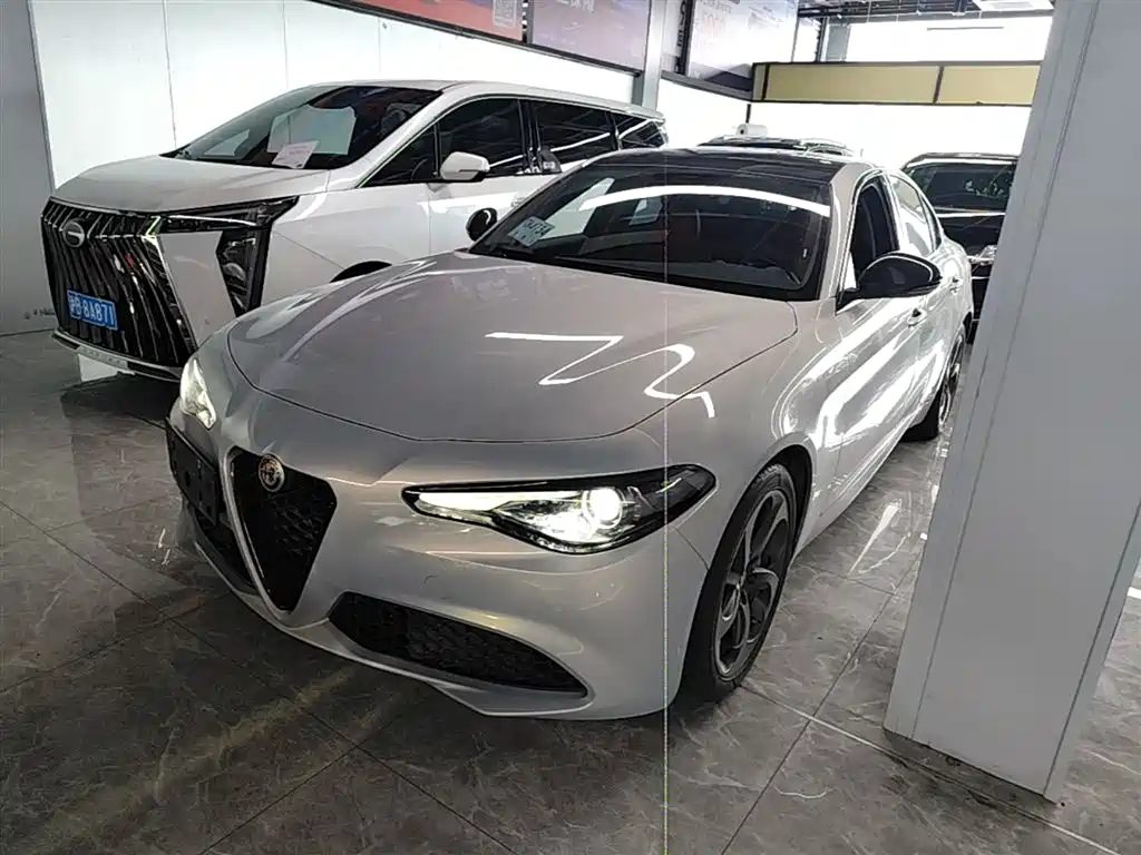 Alfa Romeo Giulia 2021