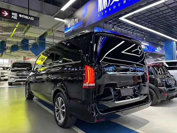 Mercedes-Benz V-Class 2021