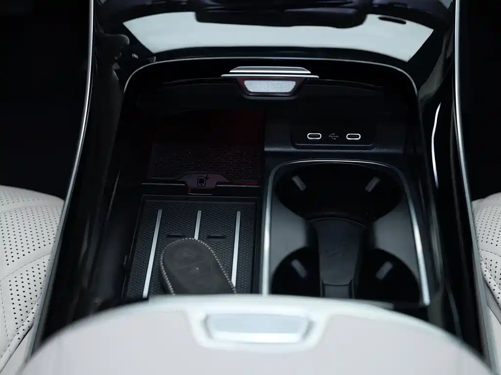 Mercedes-Benz S-Class 2022 — фото 19