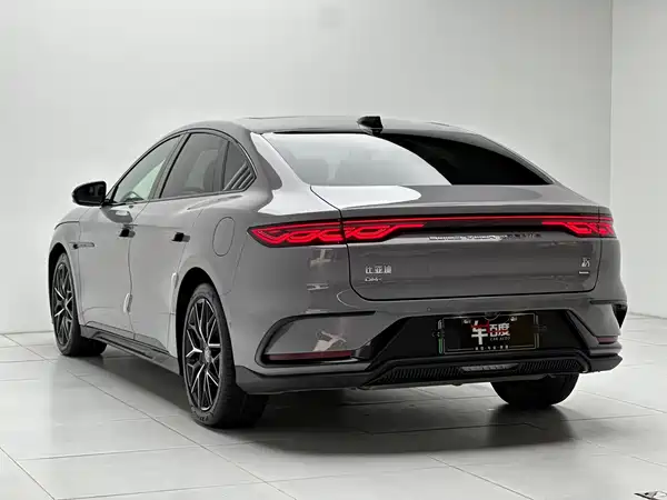 BYD Han 2025