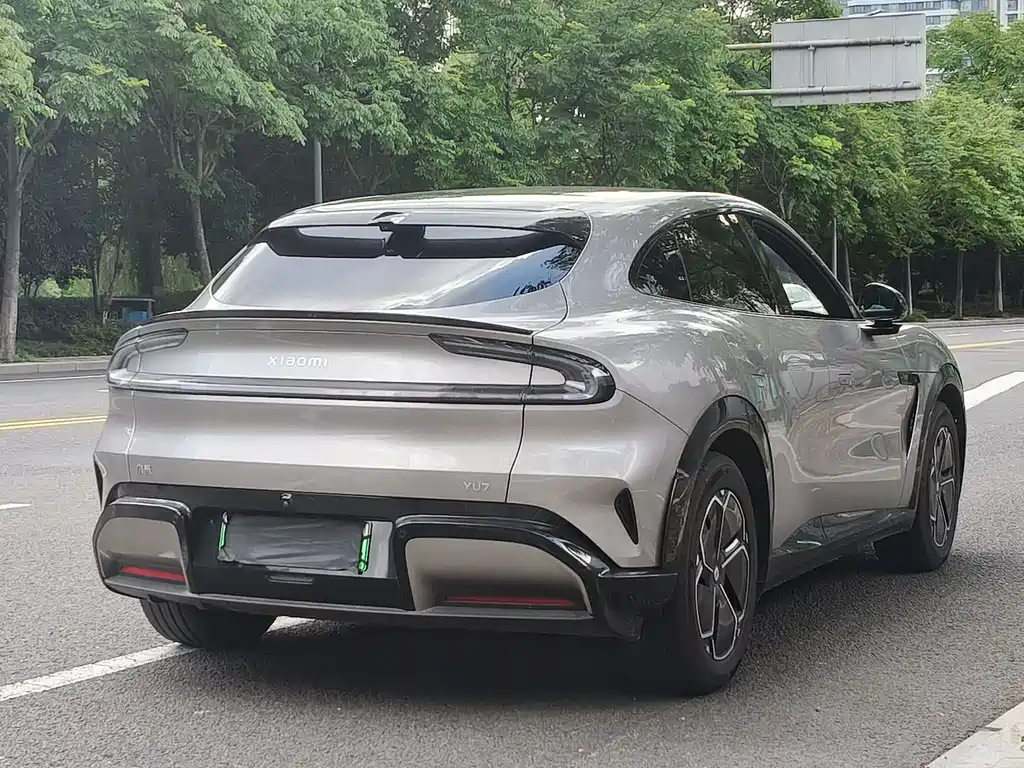 Xiaomi YU7 2025 — фото 13