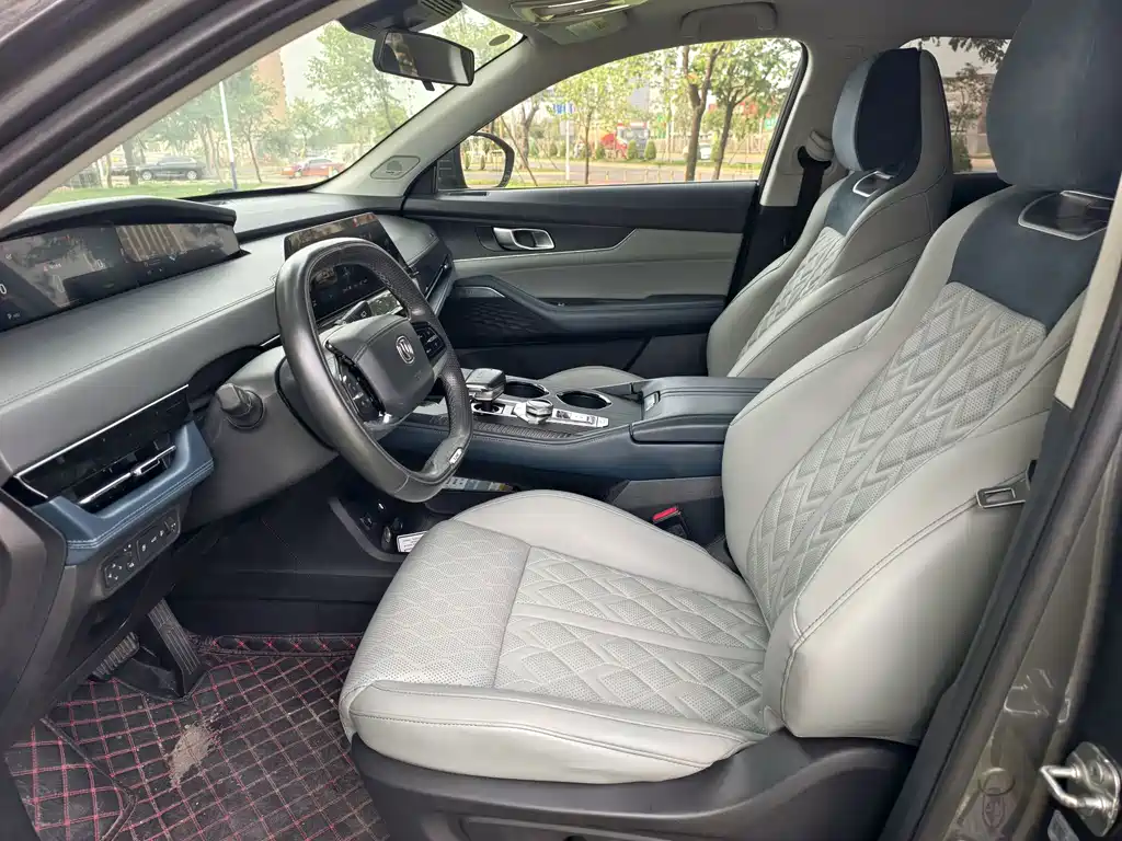 Changan UNI-K Smart Electronic Idd 2023 — фото 4