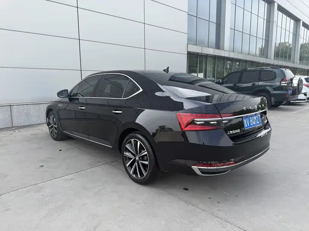 Skoda Superb 2023