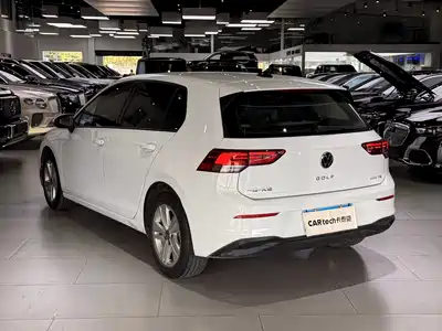 Volkswagen Golf 2023