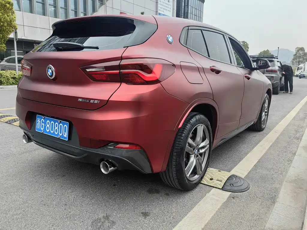 BMW X2 2022 — фото 8