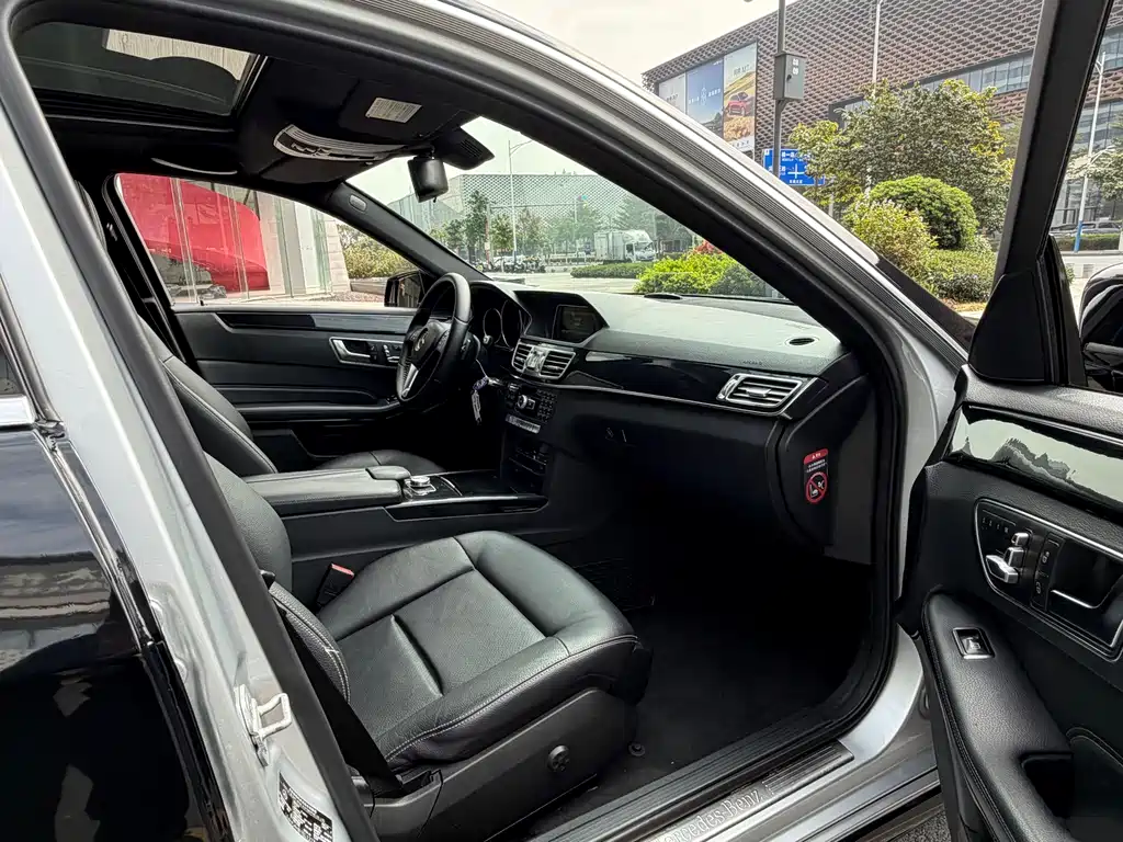 Mercedes-Benz E-Class 2014 — фото 16