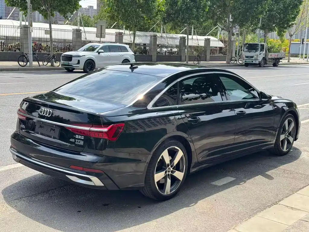 Audi A6L 2022 — фото 9