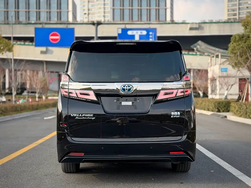 Toyota Vellfire 2020 — фото 5