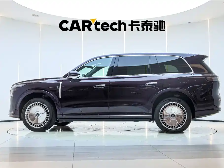 VOYAH Taishan 2025