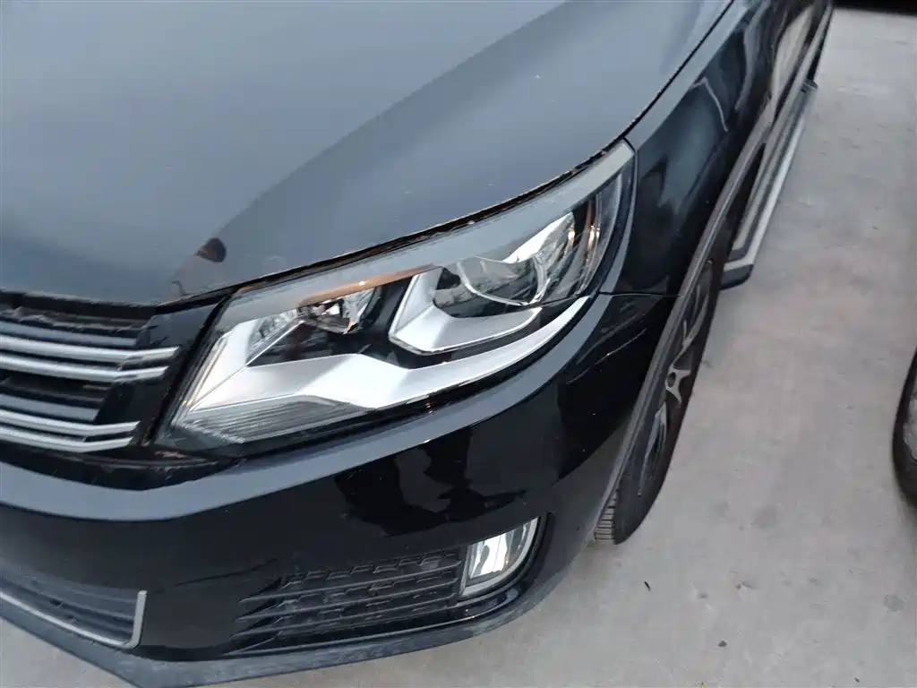 Volkswagen Tiguan 2015 — фото 24