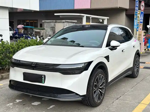 Zeekr 7X 2024