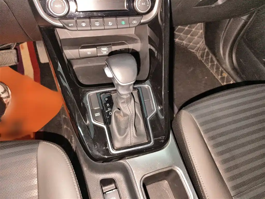 Kia Sportage 2021 — фото 12