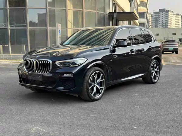 BMW X5 2021
