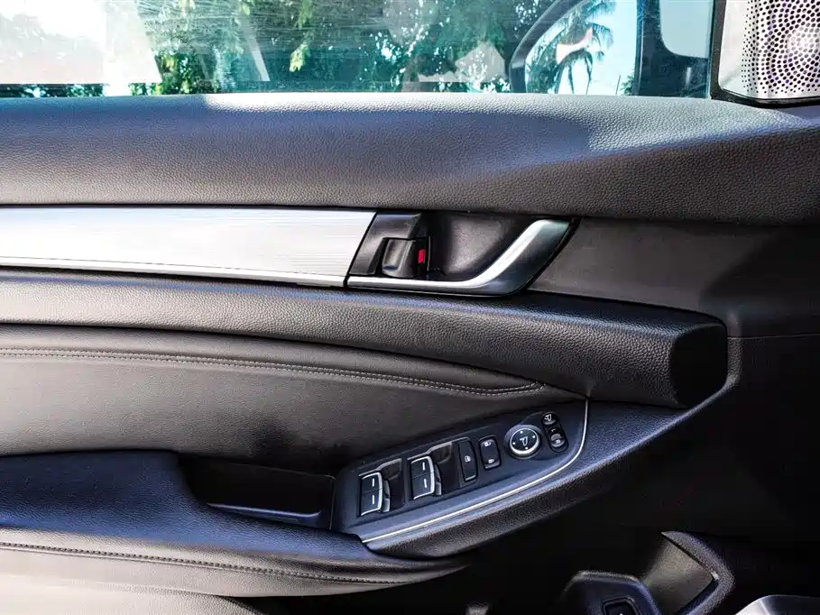 Honda Accord 2021 — фото 14