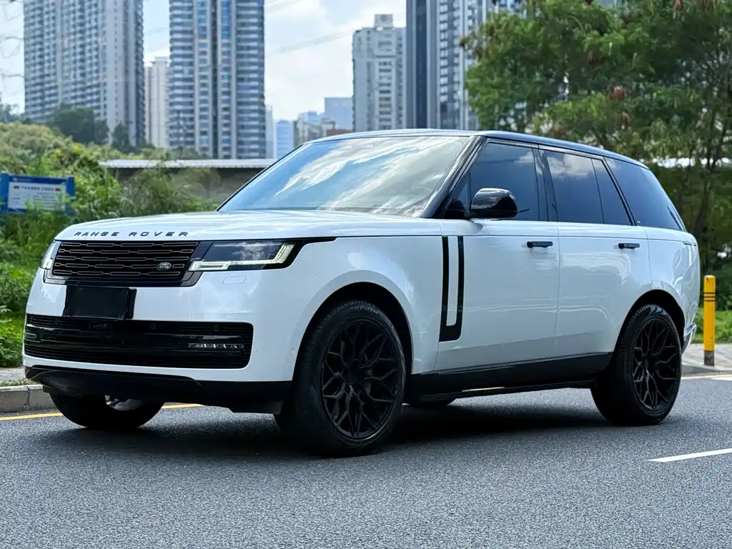 Land Rover Range Rover 2023 — фото 2