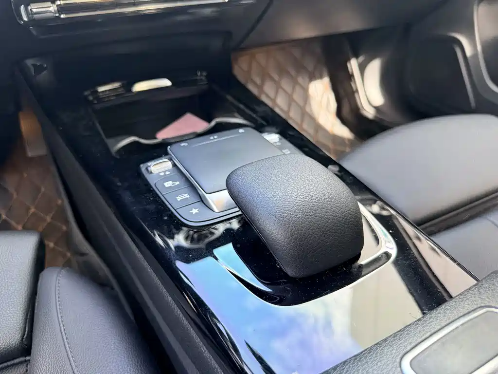 Mercedes-Benz A-Class 2022 — фото 18
