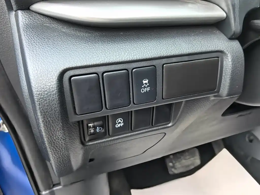 Mitsubishi Eclipse Cross 2019 — фото 11