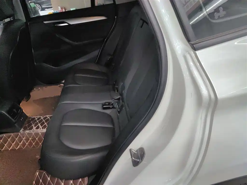BMW X1 2019 — фото 13