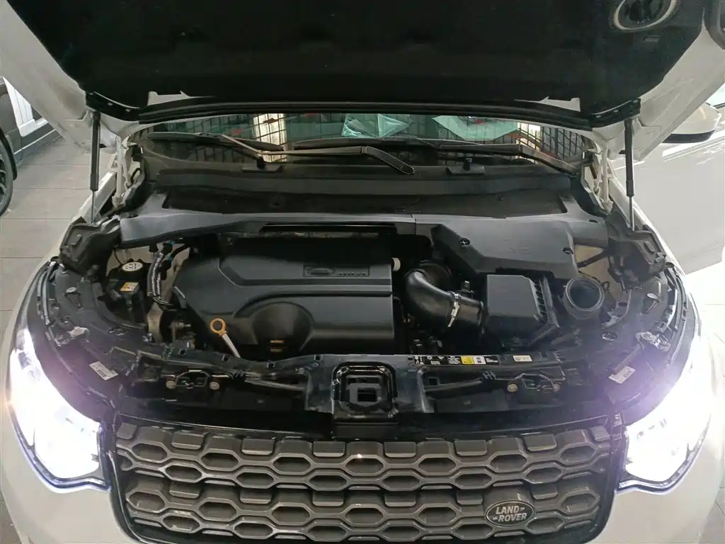 Land Rover Discovery Sport 2021 — фото 16