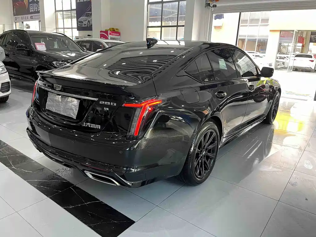 Cadillac CT5 2023 — фото 14