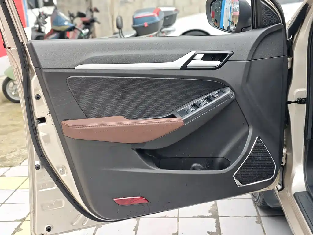 Geely Vision 2017 — фото 12