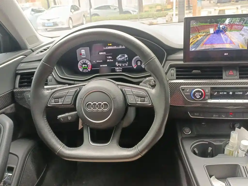 Audi A4L 2021 — фото 11