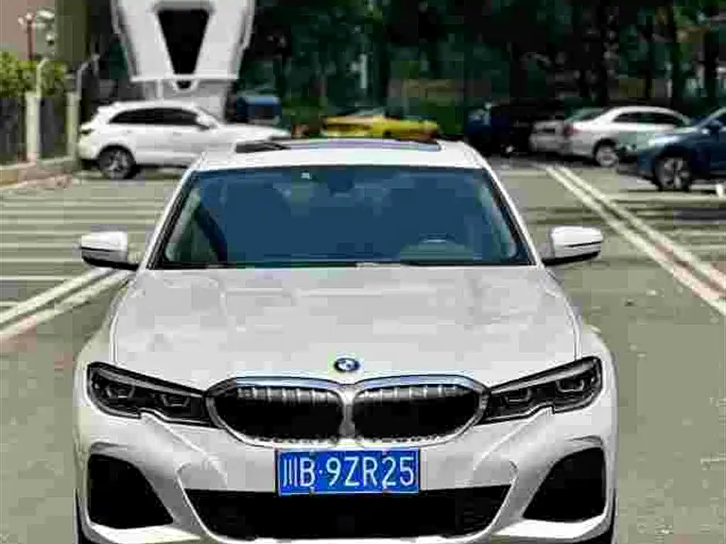 BMW 3 Series 2021