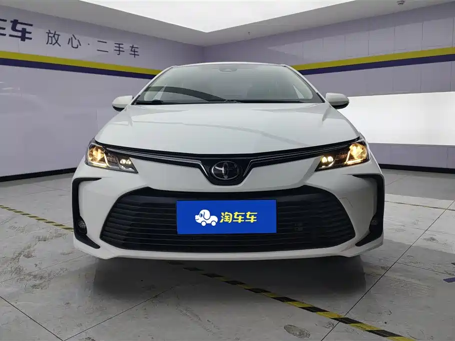 Toyota Corolla 2020 — фото 2