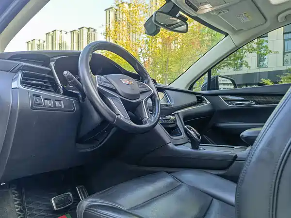 Cadillac XT5 2016