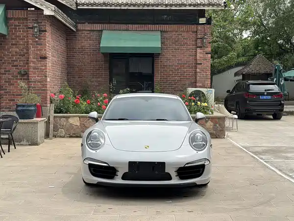 Porsche 911 2013