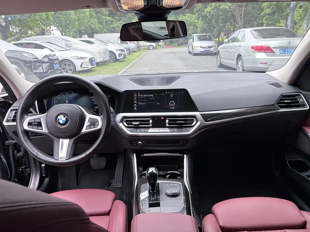BMW 3 Series 2022 — фото 12