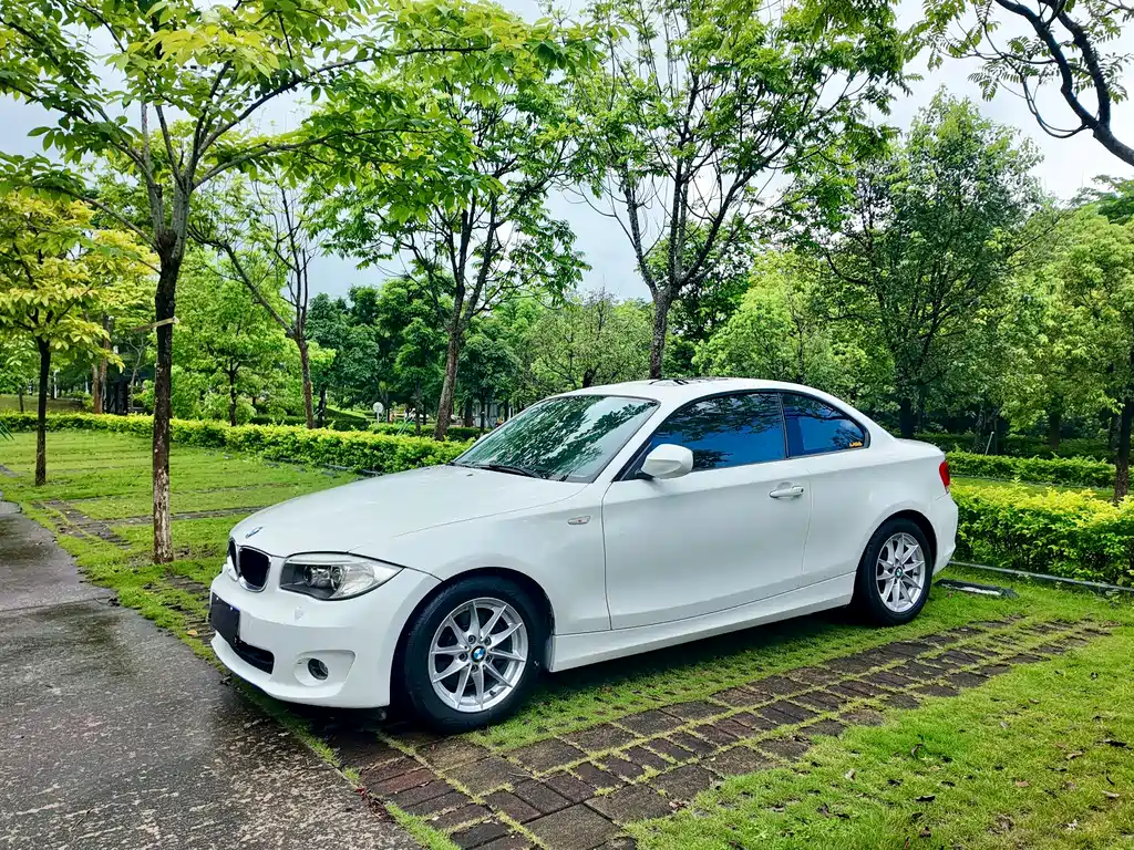 BMW 1 Series 2014 — фото 13