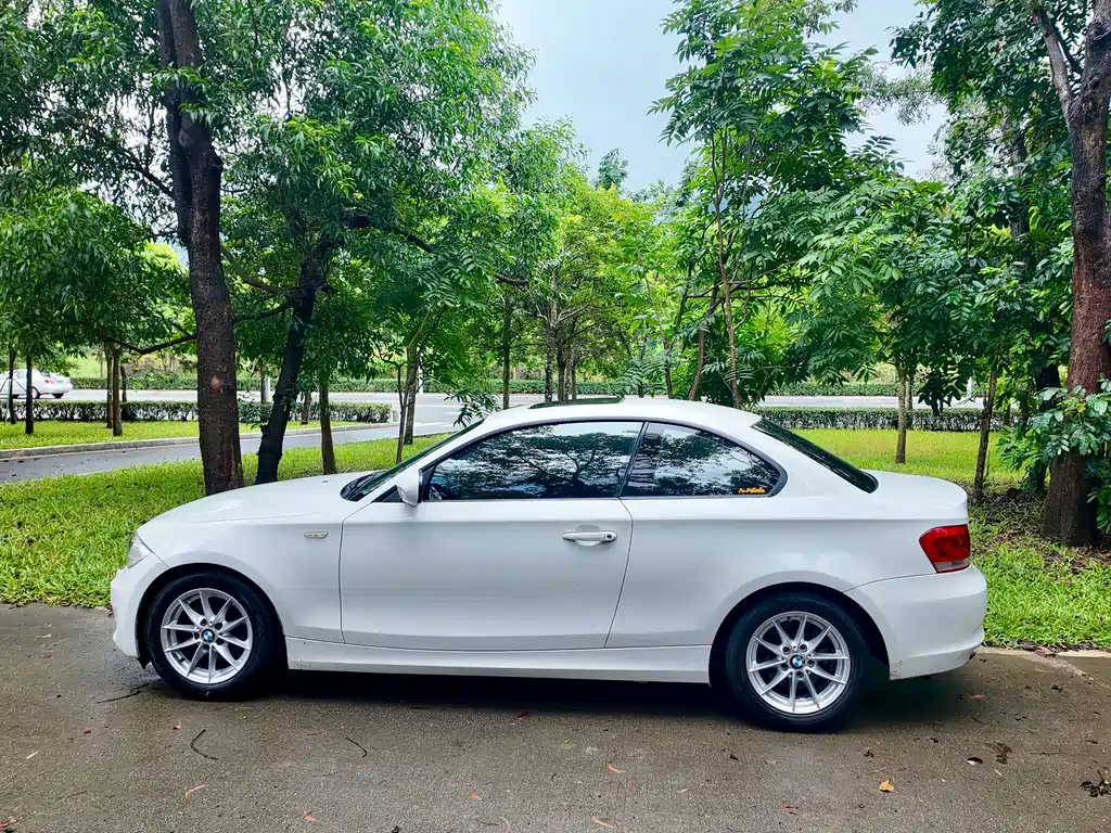 BMW 1 Series 2014 — фото 19