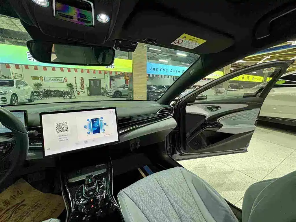 BYD Seal 2023 — фото 21