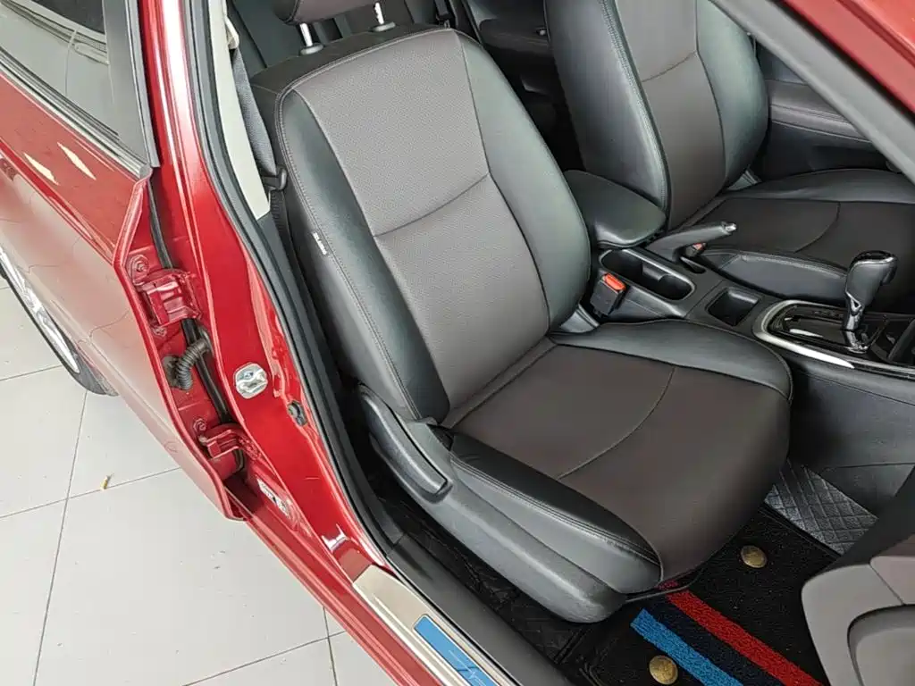 Nissan Tiida 2021 — фото 25