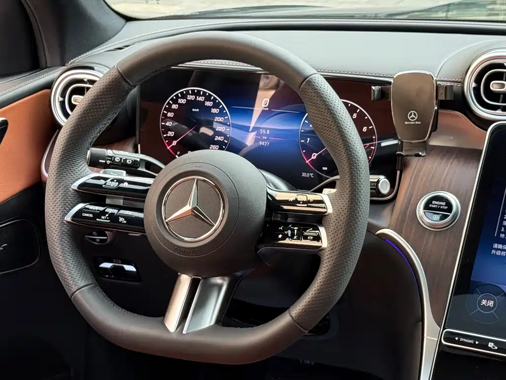 Mercedes-Benz GLC 2025 — фото 22