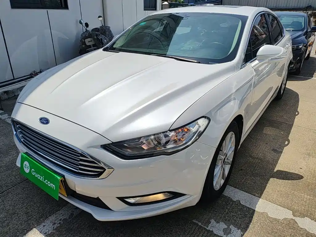 Ford Mondeo 2018 — фото 2