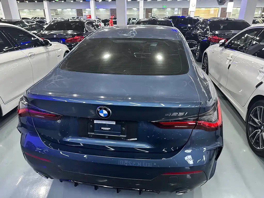 BMW 4 Series 2022 — фото 17