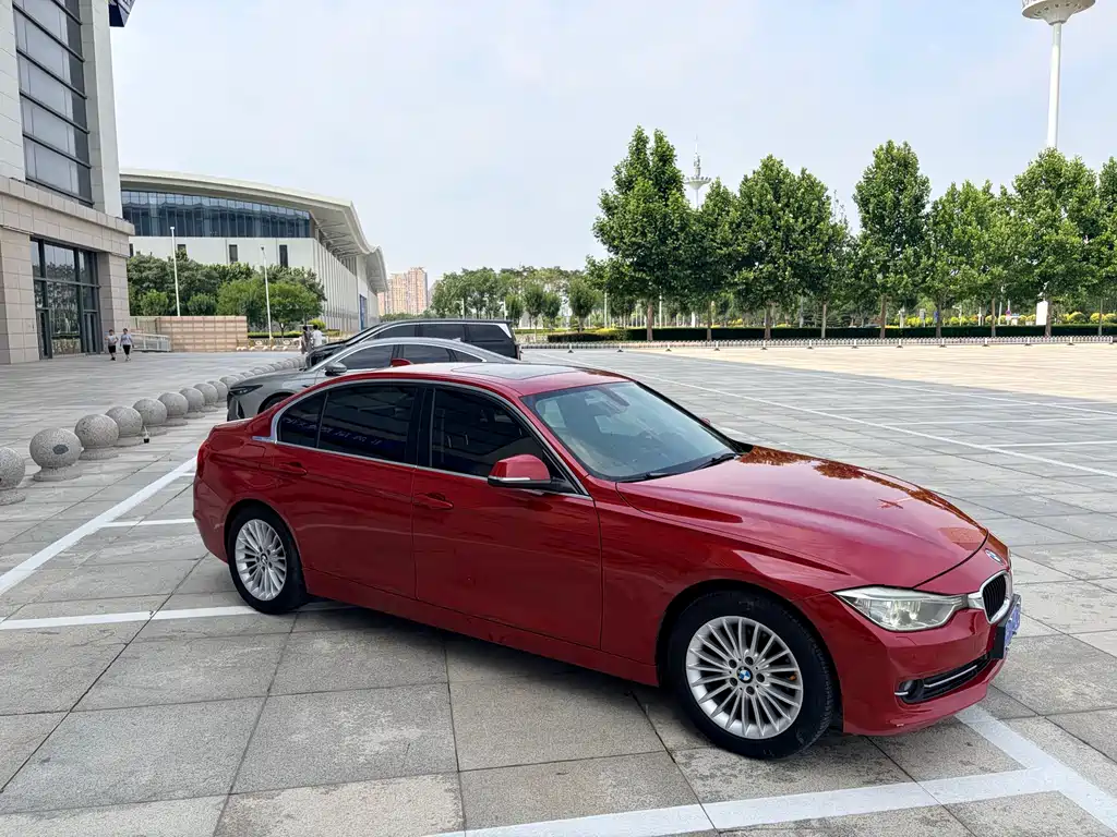 BMW 3 Series 2013