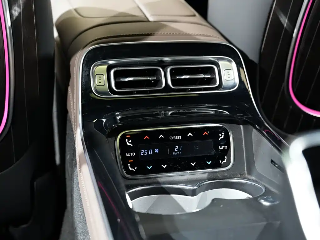 Mercedes-Benz S-Class 2023 — фото 21