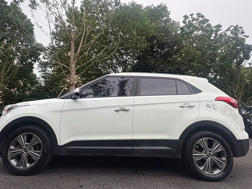 Hyundai ix25 2016