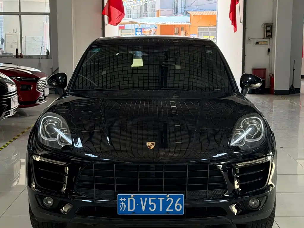 Porsche Macan 2016 — фото 1