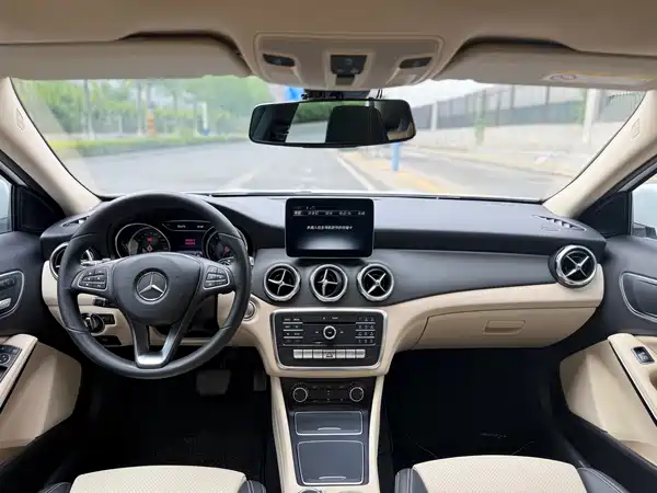Mercedes-Benz GLA 2018