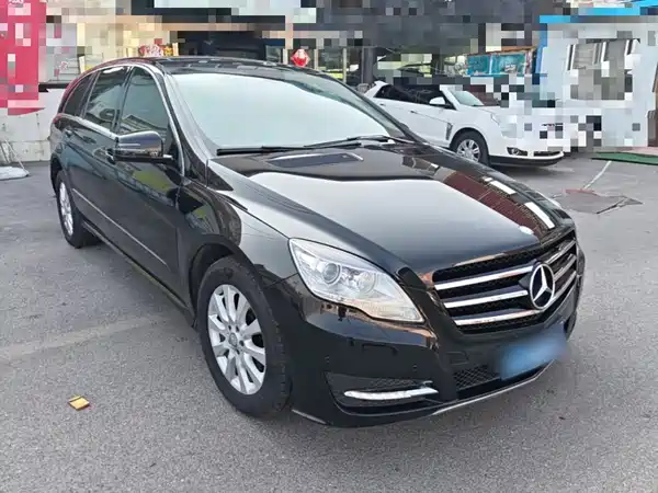 Mercedes-Benz R-Class 2016